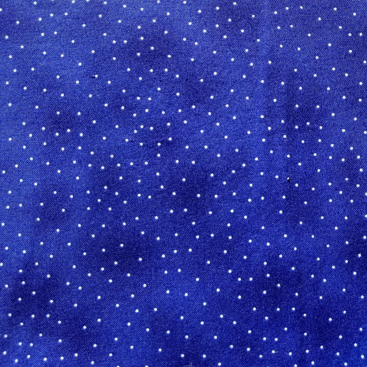 Blue Ocean Dots